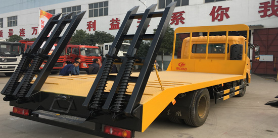 【國五】東風(fēng)天錦單橋平板車