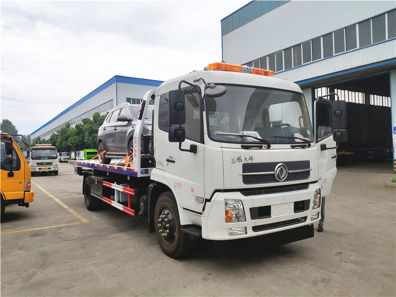 東風(fēng)天錦一拖二平板清障車(chē)