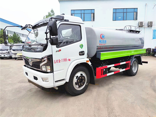 東風(fēng)福瑞卡新款灑水車