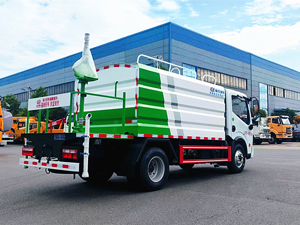 東風(fēng)專致藍(lán)牌抑塵車 東風(fēng)專致藍(lán)牌抑塵車