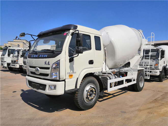 躍進牌混凝土攪拌運輸車