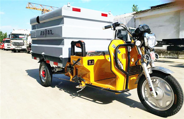 電動(dòng)三輪高壓清洗車