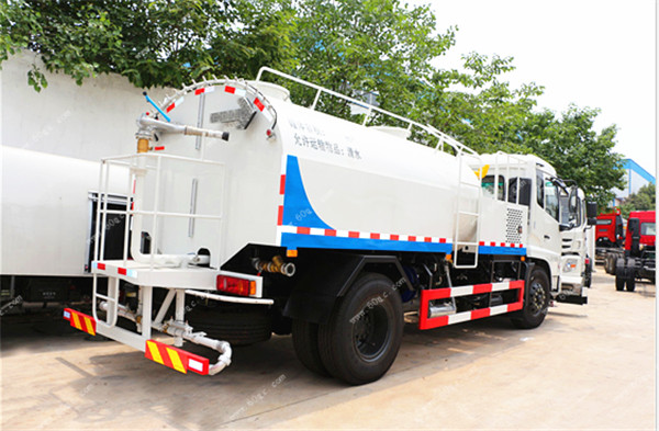 東風天錦高壓路面清洗車 東風天錦高壓路面清洗車