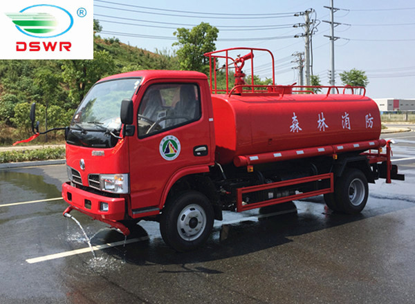 東風(fēng)福瑞卡灑水車(chē)改成普通消防車(chē)