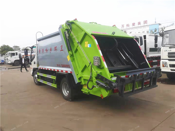 江淮5方壓縮式垃圾車(chē) 江淮5方壓縮式垃圾車(chē)